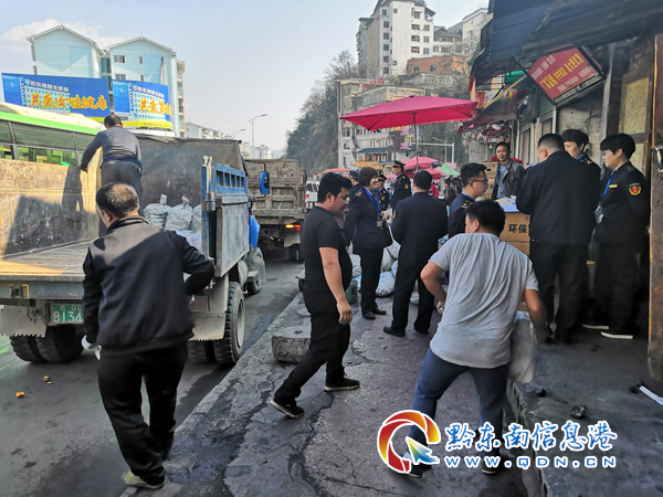 ��tɽ���^�����ǣ��_ʼ��Щģ���ˣ�