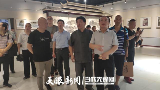 ע����9��15������Ո(q��ng)�����@����܇(ch��)���ÿ���ǰ1-2С�r(sh��)�M(j��n)վ���ΰ��z