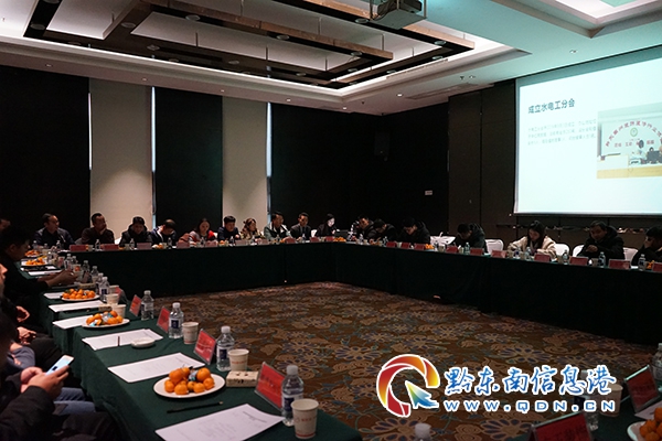 �P��:һ�Ρ�ȫ���(zh��n)�ߡ���־Ը����(w��)̽��