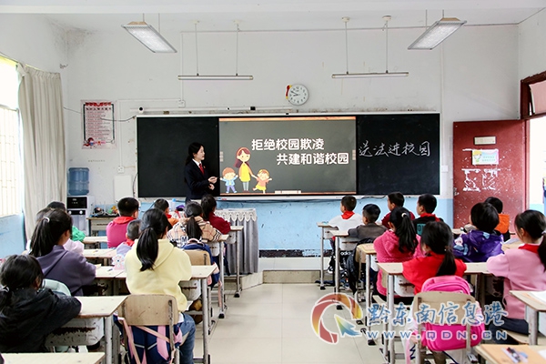 �Sƽ�h����벢�e�_չ�����S��ǡ�����