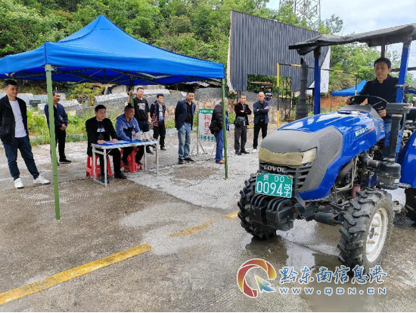 �׶��l(xi��ng)���ԡ�(li��n)��(h��)(li��n)���������r(n��ng)��������ȫ����