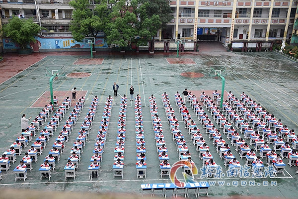 ����һСӲ�P������ِ�F(xi��n)��