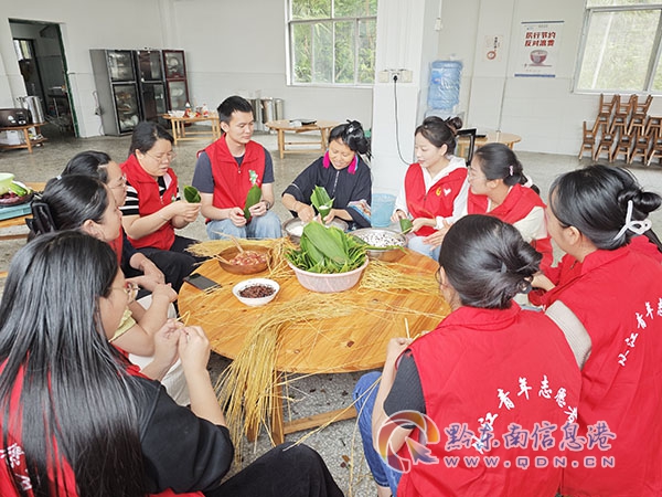 �D2����ҷֹ��������еľ��K���еİ�����