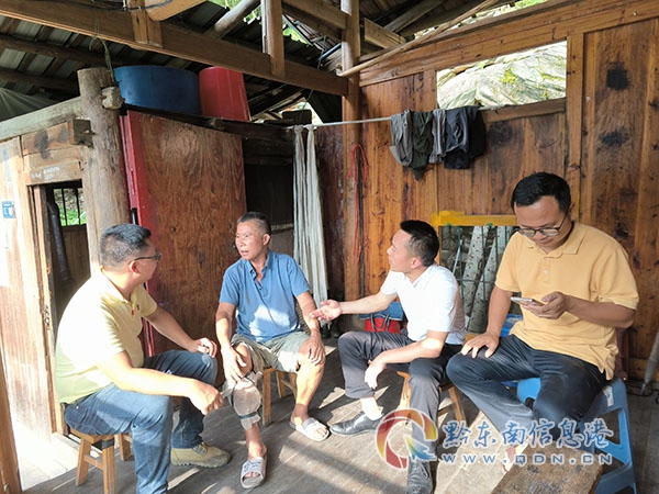 �׶��l(xi��ng)�������e�롱���Ⱥ�������~    �ͷ������@��Ч