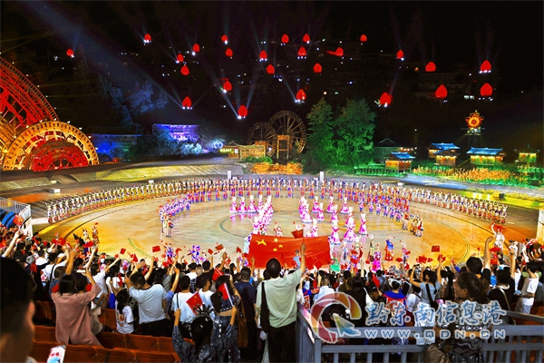 ��ɽ�hί��ӛ���\����꠸������С��Ϻ����_չ���̿�����