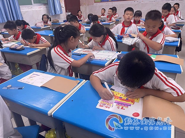 ���}�L���F(xi��n)��