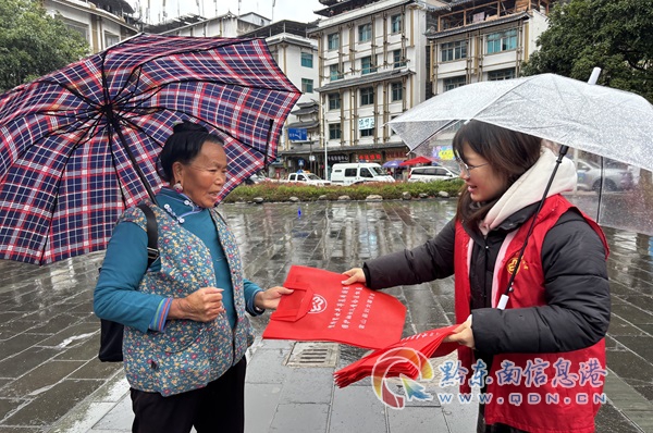 ��ɽ�hί��ӛ���\����꠸������С��Ϻ����_չ���̿�����