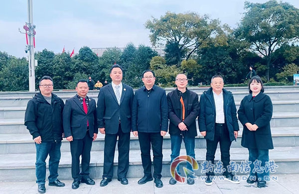 �F���Sƽ�����������p��������G����δ������y�ֹ�����̼������