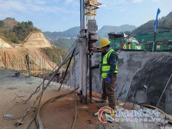 ע�⣡1��14�����P��8·�������\�I�����{��